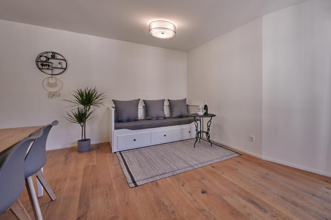 Center With Mountain View Apartamento Entrelagos